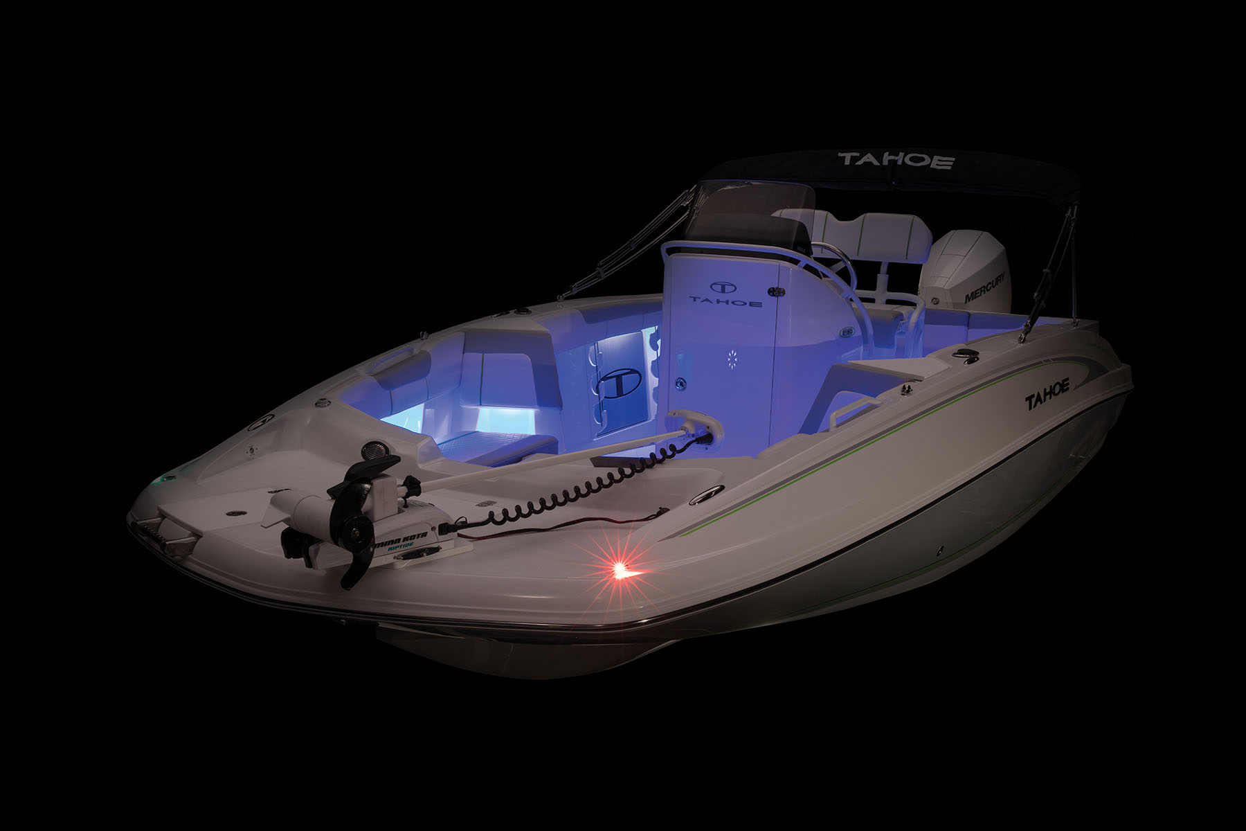 2150 CC TAHOE CenterConsole Deck Boat